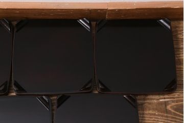 アンティーク雑貨　時代物　大正昭和初期　蒔絵　竹と雀図　漆器　角盆5枚セット(R-039110)