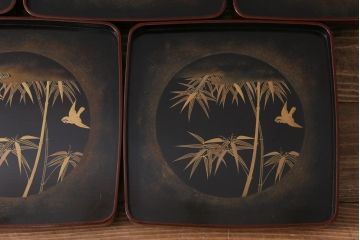 アンティーク雑貨　時代物　大正昭和初期　蒔絵　竹と雀図　漆器　角盆5枚セット(R-039111)