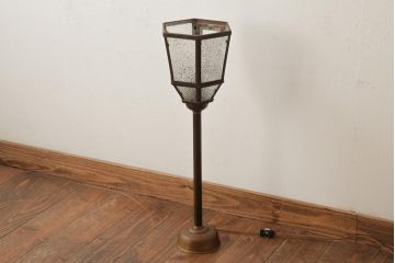ビンテージ照明　和製ビンテージ　昭和中期　ダイヤガラスがレトロな雰囲気のスタンド照明(スタンドライト、フロアスタンド)(R-039113)