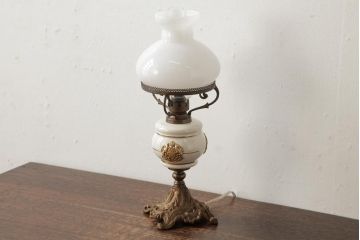 アメリカビンテージ　ヴィンテージ照明　オイルランプ型　陶器製の胴体が珍しいスタンドライト(テーブルランプ)(R-039114)