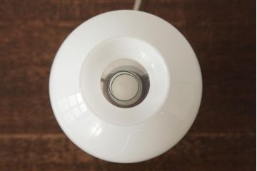 アメリカビンテージ　ヴィンテージ照明　オイルランプ型　陶器製の胴体が珍しいスタンドライト(テーブルランプ)(R-039114)