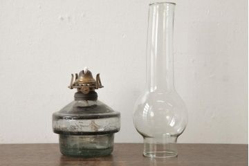 アンティーク雑貨　レトロ雑貨　3分芯　赤縁フリルガラスシェードのオイルランプ(吊り下げランプ)(R-039115)