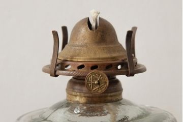 アンティーク雑貨　レトロ雑貨　5分芯　アルミシェードのオイルランプ(吊り下げランプ)(R-039116)