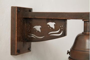 アンティーク照明　和製アンティーク　銅製　鳥の透かし彫りが可愛らしい壁掛け照明(シェード、ウォールライト、ブラケットライト)(R-039121)
