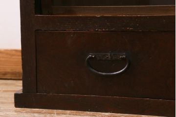 アンティーク家具　大正昭和初期　古い木の風合いがレトロな雰囲気あふれる収納棚(戸棚、サイドボード、キャビネット、棚)(R-039123)