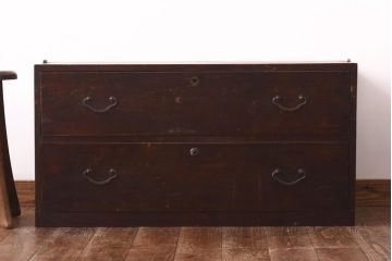 アンティーク家具　古民具　明治大正期　木瓜型引き手　使い込まれた質感が格好いい和箪笥(時代箪笥、チェスト、引き出し、衣装箪笥、ローボード)(R-039124)