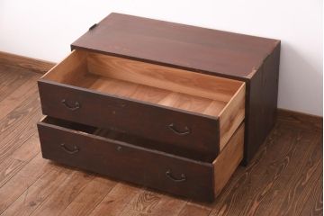 アンティーク家具　古民具　明治大正期　木瓜型引き手　使い込まれた質感が格好いい和箪笥(時代箪笥、チェスト、引き出し、衣装箪笥、ローボード)(R-039124)