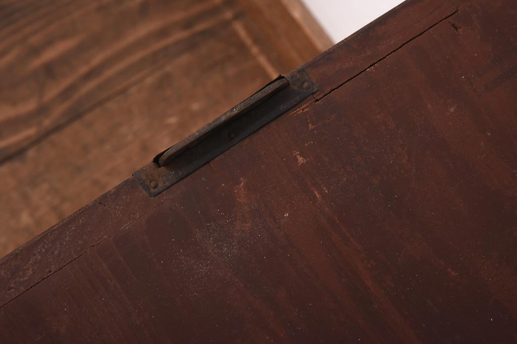 アンティーク家具　古民具　明治大正期　木瓜型引き手　使い込まれた質感が格好いい和箪笥(時代箪笥、チェスト、引き出し、衣装箪笥、ローボード)(R-039124)