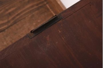 アンティーク家具　古民具　明治大正期　木瓜型引き手　使い込まれた質感が格好いい和箪笥(時代箪笥、チェスト、引き出し、衣装箪笥、ローボード)(R-039124)