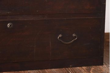 アンティーク家具　古民具　明治大正期　木瓜型引き手　使い込まれた質感が格好いい和箪笥(時代箪笥、チェスト、引き出し、衣装箪笥、ローボード)(R-039124)
