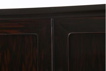 アンティーク家具　昭和初期　リメイク品　前面縞黒檀　上品かつシックな雰囲気を醸し出すサイドボード(収納棚、キャビネット、テレビ台)(R-039126)