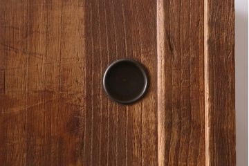 アンティーク家具　和製アンティーク　総桐材　古い木肌に銀色の金具が映える3段重ね箪笥(衣装箪笥、引き出し、桐箪笥、桐たんす)(R-039128)