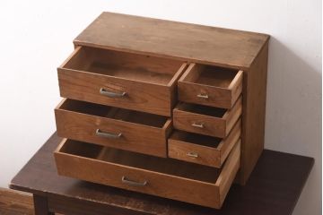アンティーク家具　昭和初期　杉材　素朴な佇まいが魅力の薄型タイプの小引き出し(卓上収納、小物収納)(R-039136)