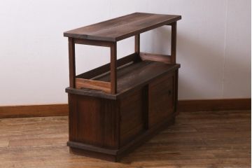 ヴィンテージ家具　昭和中期　高級杉材　味のある杢目が楽しめるシンプルなつくりの茶棚(戸棚、飾り棚、ビンテージ)(R-039140)