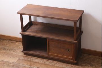 ヴィンテージ家具　昭和中期　高級杉材　味のある杢目が楽しめるシンプルなつくりの茶棚(戸棚、飾り棚、ビンテージ)(R-039140)