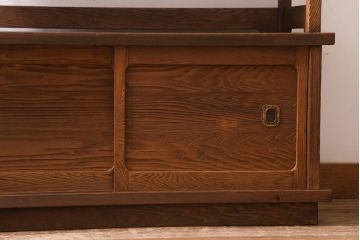 ヴィンテージ家具　昭和中期　高級杉材　味のある杢目が楽しめるシンプルなつくりの茶棚(戸棚、飾り棚、ビンテージ)(R-039140)