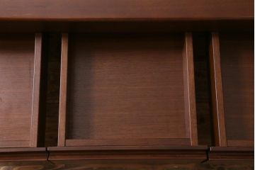 中古　CONDE HOUSE(カンディハウス)　ウォールナット材　北欧モダンなお部屋にもおすすめなセンターテーブル(リビングテーブル、コーヒーテーブル、座卓)(R-039141)