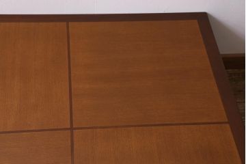 中古　CONDE HOUSE(カンディハウス)　ウォールナット材　北欧モダンなお部屋にもおすすめなセンターテーブル(リビングテーブル、コーヒーテーブル、座卓)(R-039141)