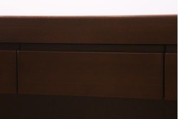 中古　CONDE HOUSE(カンディハウス)　ウォールナット材　北欧モダンなお部屋にもおすすめなセンターテーブル(リビングテーブル、コーヒーテーブル、座卓)(R-039141)