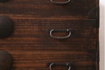 アンティーク家具　和製アンティーク　桐材　渋さ漂う重ねタンス(衣装箪笥、引き出し、桐箪笥、桐たんす)(R-039142)