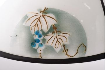 アンティーク照明　蔦の図が可愛らしいセル巻ペンダントライト(天井照明、電笠、吊り下げ照明)(R-039164)