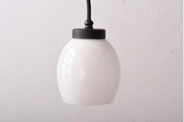 アンティーク照明　丸みのあるフォルムが愛らしいペンダントライト(天井照明、電笠、吊り下げ照明)(R-039165)