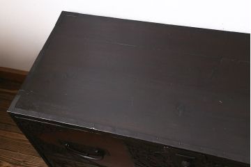 アンティーク家具　和製アンティーク　明治大正期　前面桐材　細かな透かし金具が目を引く佐渡箪笥(八幡箪笥、衣装箪笥、引き出し、チェスト、桐箪笥、桐たんす)(R-039190)