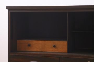 アンティーク家具　黒檀　リメイク　上品な和の雰囲気漂う脚付きローボード(テレビボード、収納棚、リビングボード)(R-039193)