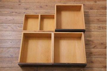 アンティーク家具　黒檀　リメイク　上品な和の雰囲気漂う脚付きローボード(テレビボード、収納棚、リビングボード)(R-039193)