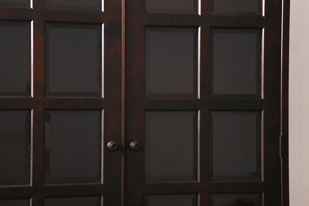 中古　北海道民芸家具　#115　落ち着いた色味のブックケース(本箱、収納棚、戸棚)(R-039194)