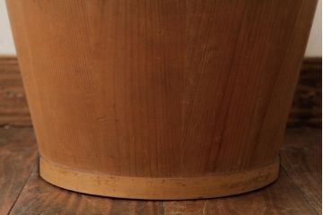 和製アンティーク　古民具　激レア!味わいと温もり溢れる木製バケツ(小物入れ)(R-039199)