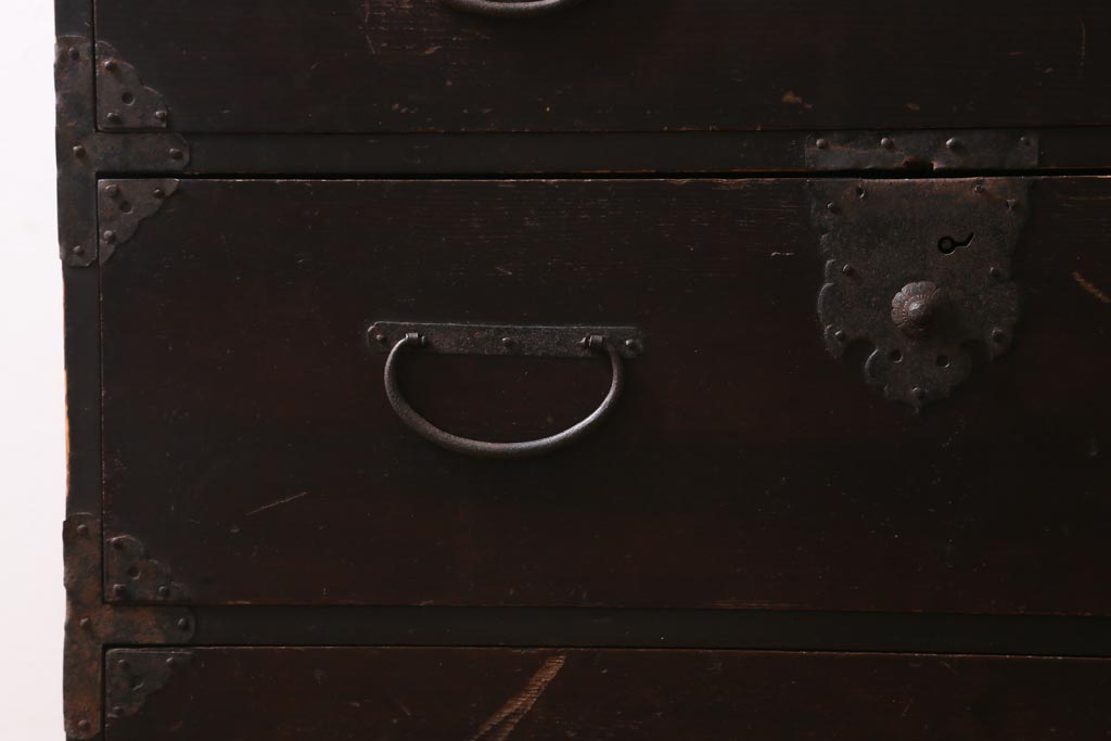 アンティーク家具　和製アンティーク　明治大正期　古い木の質感が味わい深い時代箪笥(衣装箪笥、和箪笥、引き出し、チェスト)(R-039200)