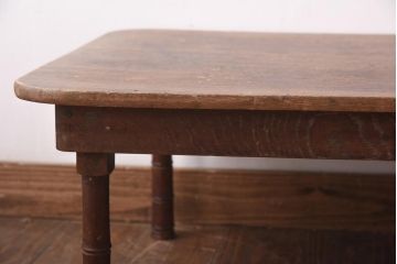 レトロ家具　和製アンティーク　昭和初期　脚の意匠が印象的な角ちゃぶ台(折りたたみテーブル、座卓、ローテーブル)(R-039209)