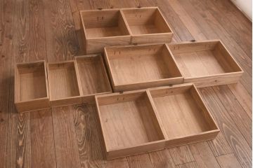 アンティーク家具　古民具　総桐材　上手物!小振りなサイズが珍しい仙台小箪笥(仙台箪笥、時代箪笥、桐箪笥、桐たんす)(R-039214)