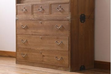 アンティーク家具　和製アンティーク　前面桐材　素朴な木味の昭和レトロな重ねタンス(衣装箪笥、戸棚、引き出し、桐箪笥、桐たんす)(R-039217)