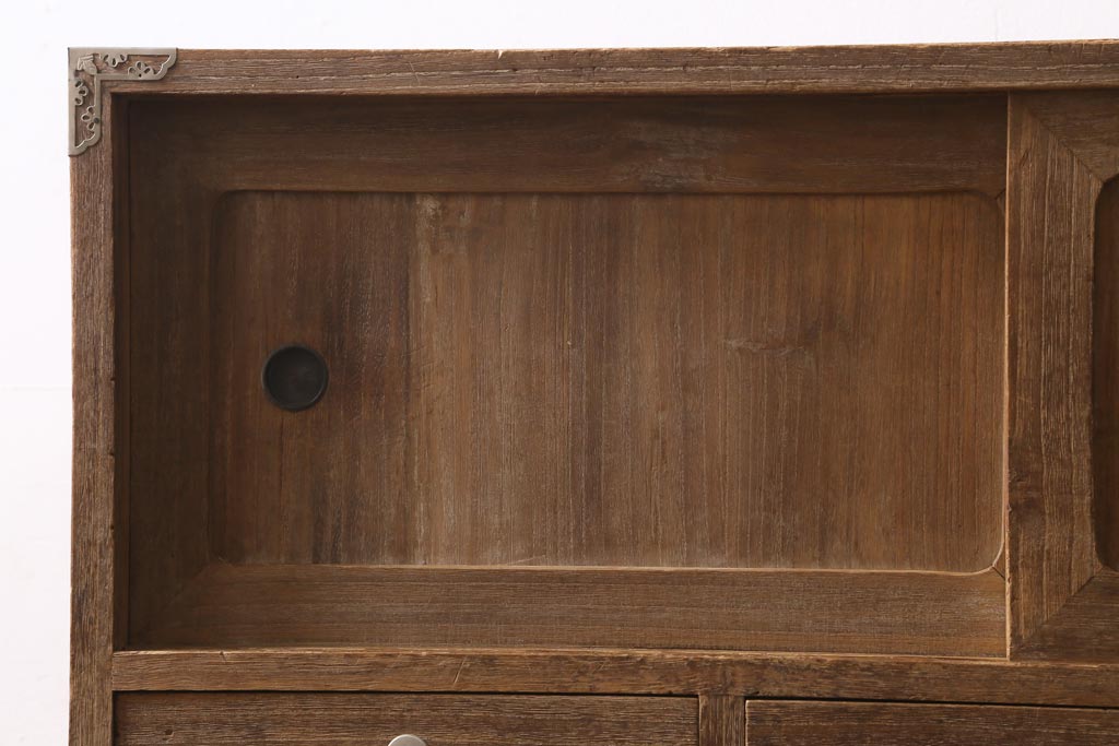 アンティーク家具　和製アンティーク　前面桐材　素朴な木味の昭和レトロな重ねタンス(衣装箪笥、戸棚、引き出し、桐箪笥、桐たんす)(R-039217)