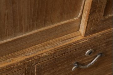 アンティーク家具　和製アンティーク　前面桐材　素朴な木味の昭和レトロな重ねタンス(衣装箪笥、戸棚、引き出し、桐箪笥、桐たんす)(R-039217)