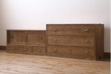 アンティーク家具　和製アンティーク　前面桐材　素朴な木味の昭和レトロな重ねタンス(衣装箪笥、戸棚、引き出し、桐箪笥、桐たんす)(R-039217)