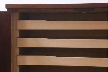 リメイク家具　伝統民芸　岩谷堂箪笥　脚付　和タンスと収納棚の2wayサイドボード(衣装箪笥)(R-039221)