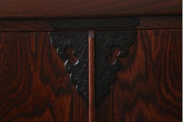 リメイク家具　伝統民芸　岩谷堂箪笥　脚付　和タンスと収納棚の2wayサイドボード(衣装箪笥)(R-039221)