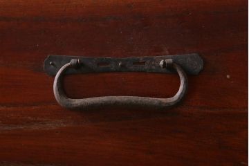 アンティーク家具　和製アンティーク　前面桐材　趣のある時代箪笥(和タンス、衣装箪笥、桐箪笥、桐たんす)(R-039223)