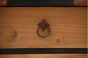 アンティーク家具　明治大正期　ペイント　和モダンな雰囲気作りにおすすめの小箪笥(時代箪笥、引き出し)(R-039228)