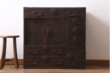 アンティーク家具　和製アンティーク　明治期　三方桐材　古い物ならではの質感が渋さただよう帳場箪笥(時代箪笥、収納棚、桐箪笥、桐たんす)(R-039231)