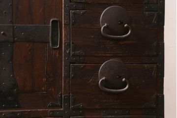 アンティーク家具　和製アンティーク　明治期　三方桐材　古い物ならではの質感が渋さただよう帳場箪笥(時代箪笥、収納棚、桐箪笥、桐たんす)(R-039231)