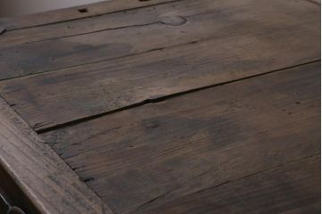 アンティーク家具　和製アンティーク　明治大正期　前面ケヤキ材　丸金具が目を引く箪笥(衣装タンス、引き出し)(R-039245)