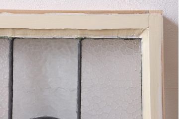 アンティーク建具　イギリスアンティーク　3色のカラーガラスがアクセントになったステンドグラスのペイントフィックス窓(明り取り)(R-39248)