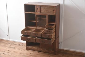 アンティーク家具　真鍮金具　三方ケヤキ材　前面玉杢の上質な茶棚(茶箪笥、収納棚、キャビネット)(R-039249)