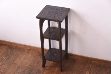 中古　伝統工芸　日光彫り　咲き誇る花の彫刻が優美な印象の花台(飾り棚)(R-039250)