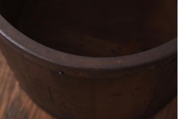 アンティーク雑貨　和製アンティーク　古民具　深い色合いが時代を感じる一斗枡(マス、升)(R-039251)
