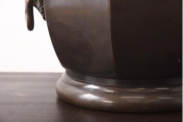 アンティーク雑貨　古民具　大正期　鶴紋　耳付銅製火鉢・箱付き(手炙り)(R-039258)